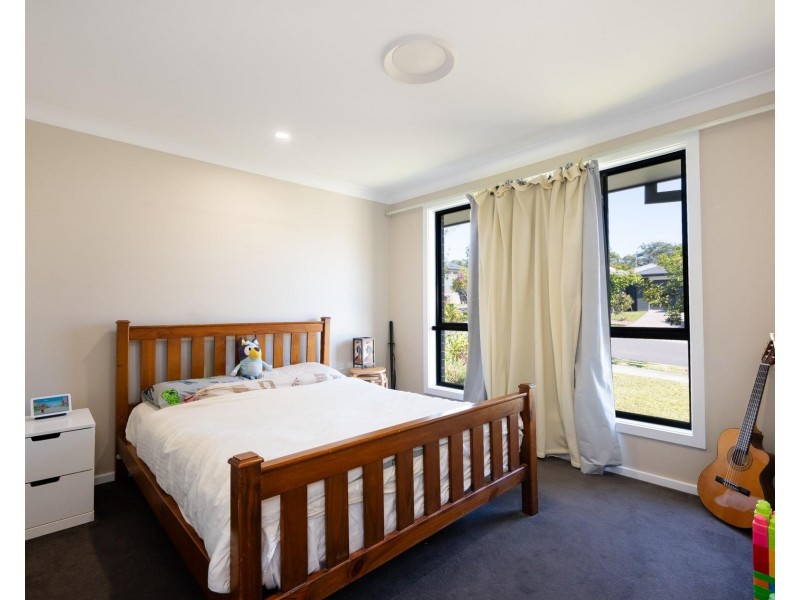 15 Rockpool Avenue, Sandy Beach NSW 2456
