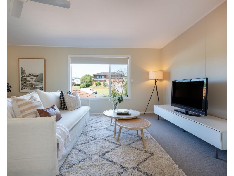 1b/35 Trafalgar Street, Woolgoolga NSW 2456