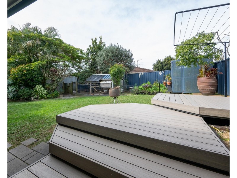 8 Sare Street, Woolgoolga NSW 2456