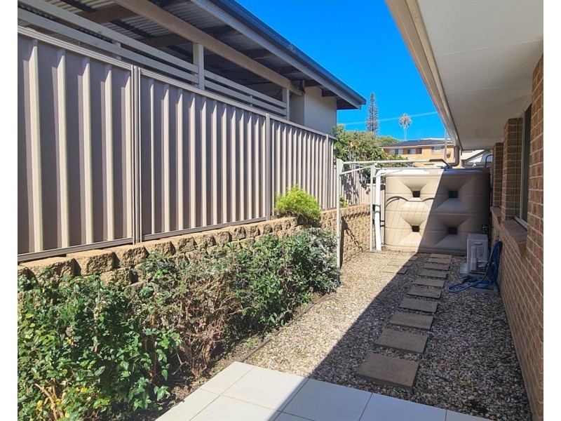 4/7 Nelson Street, Woolgoolga NSW 2456