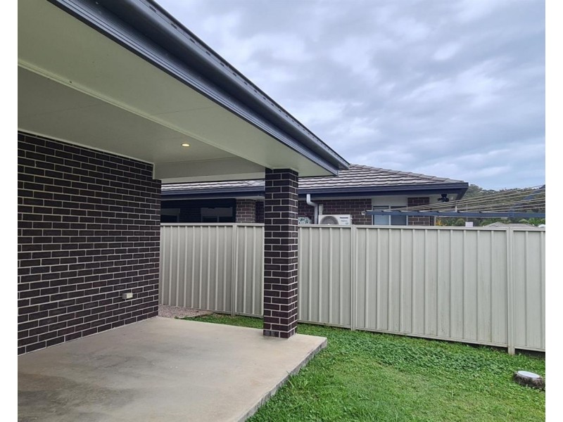 4 Somervale Road, Sandy Beach NSW 2456