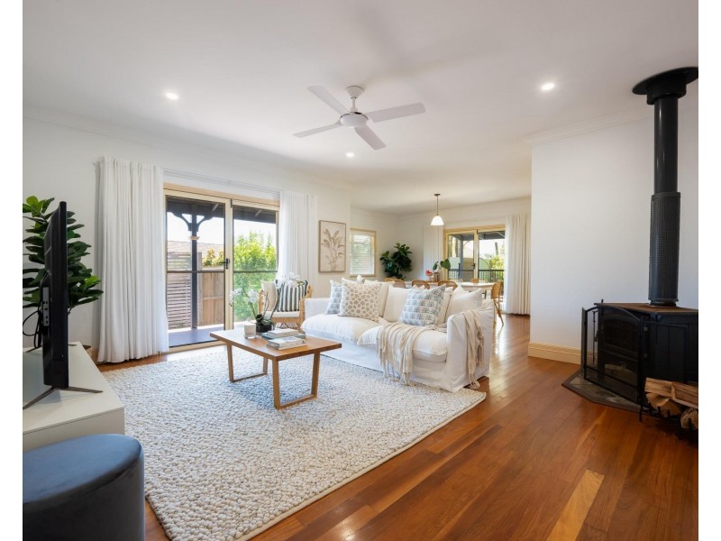 3 Bluff Road, Emerald Beach NSW 2456