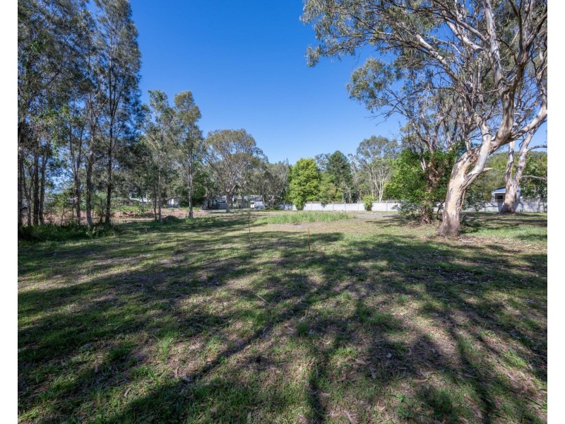 13 Hearnes Lake Road, Woolgoolga NSW 2456