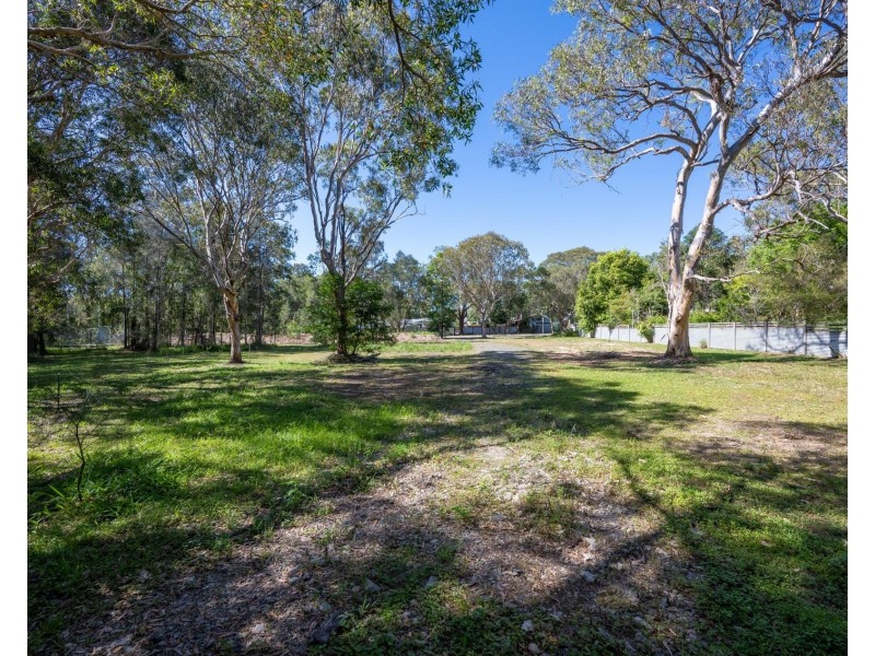 13 Hearnes Lake Road, Woolgoolga NSW 2456