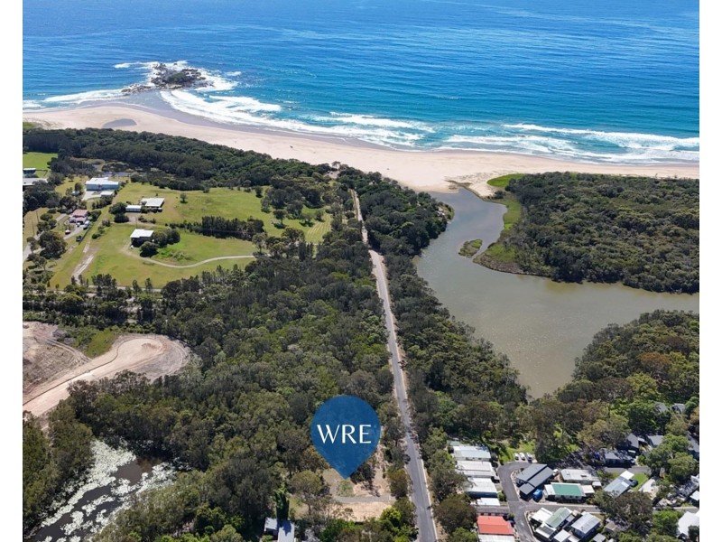 13 Hearnes Lake Road, Woolgoolga NSW 2456