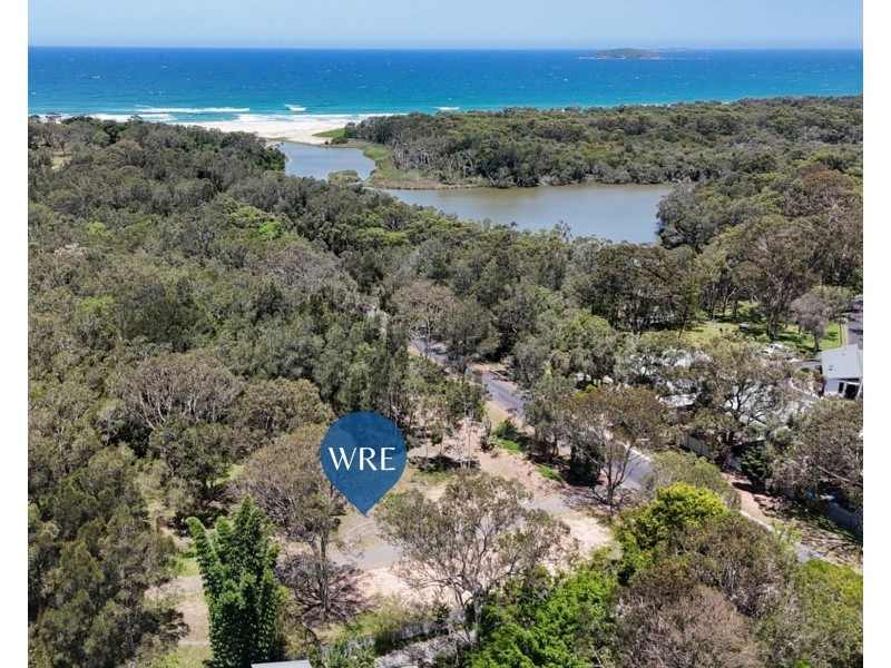13 Hearnes Lake Road, Woolgoolga NSW 2456