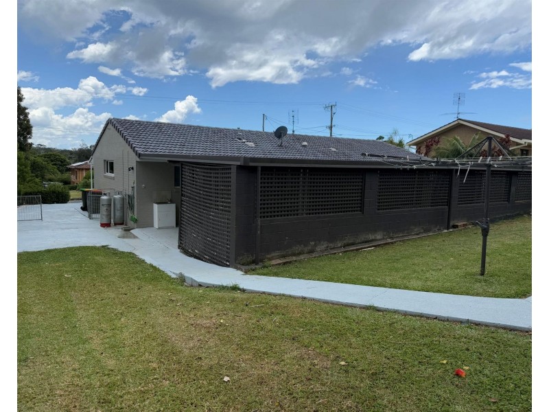 20 Crabbe Street, Woolgoolga NSW 2456
