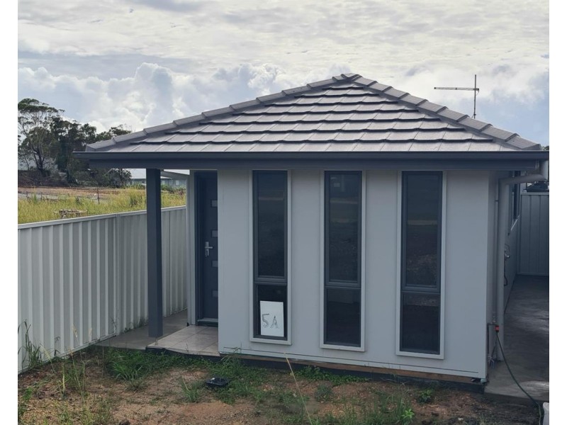 5a Portsea Crescent, Woolgoolga NSW 2456