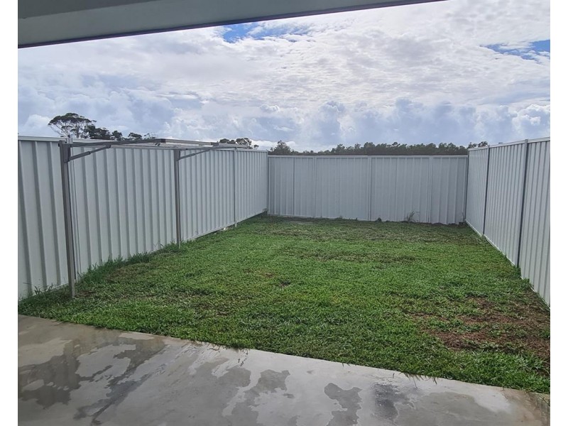 5a Portsea Crescent, Woolgoolga NSW 2456