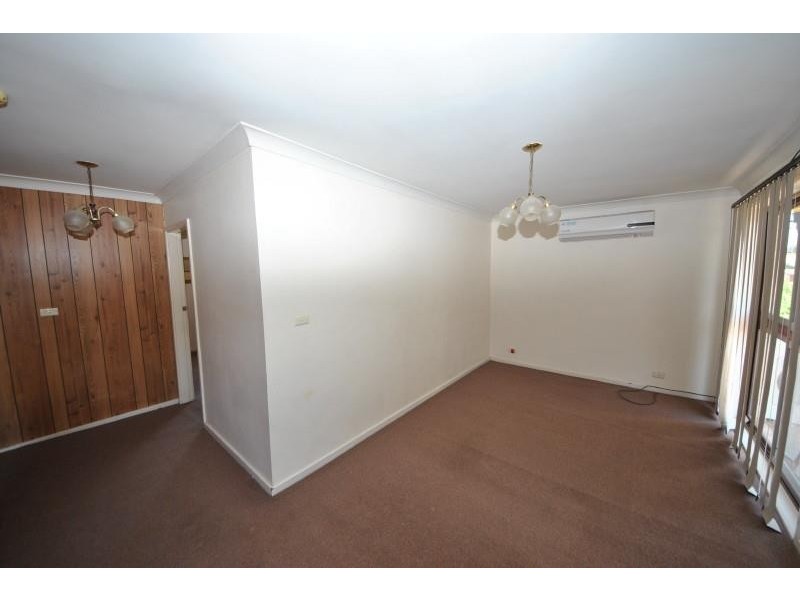 2 Carey St, Bass Hill NSW 2197