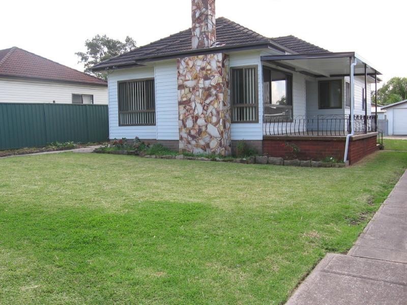 14 Palmer  St, Sefton NSW 2162