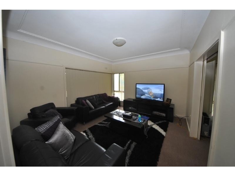 14 Palmer  St, Sefton NSW 2162
