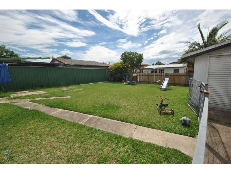 14 Palmer  St, Sefton NSW 2162