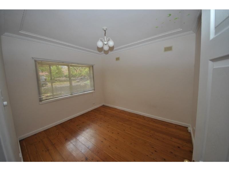 56 Robertson Rd, Bass Hill NSW 2197