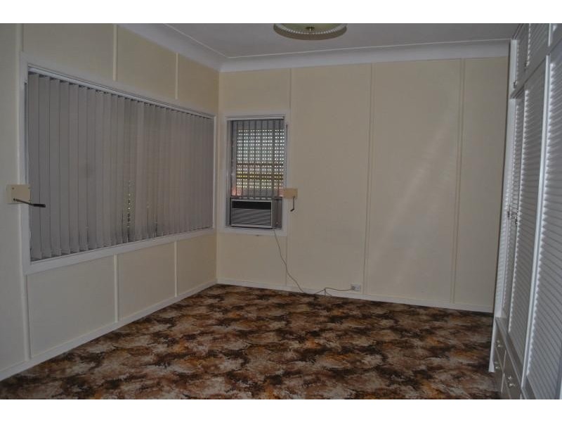 7 Kenward Ave, Chester Hill NSW 2162