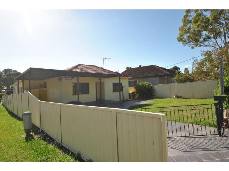 46 Hood St, Yagoona NSW 2199