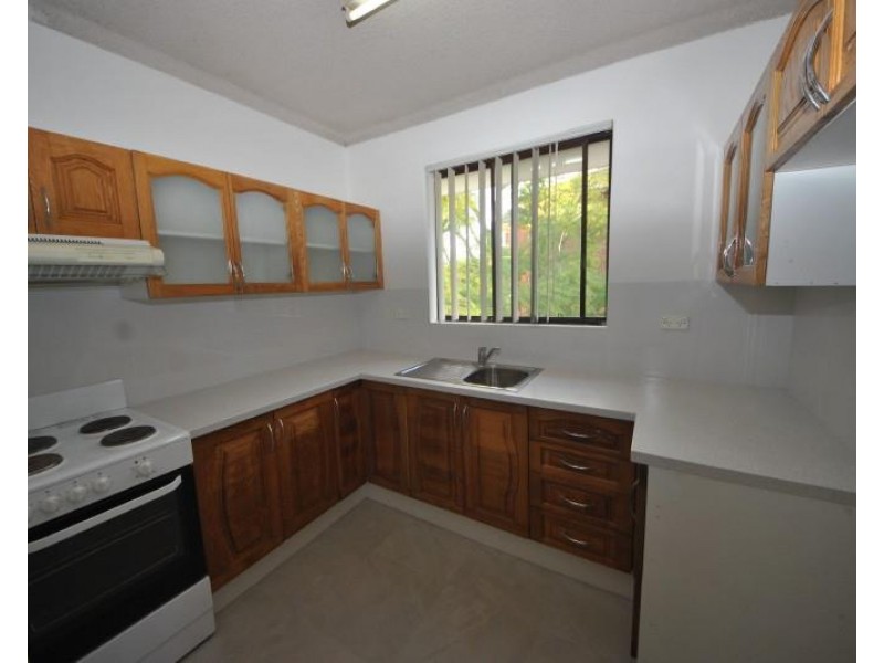 8/5 Edwin Street, Regents Park NSW 2143