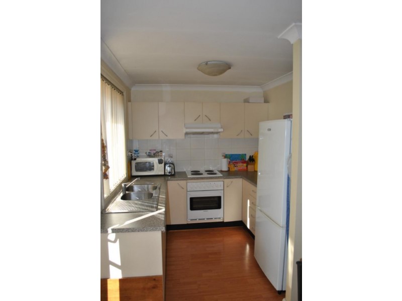 4/5b Gurney  Rd, Chester Hill NSW 2162