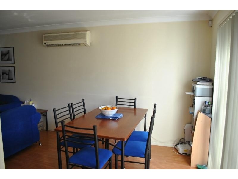 4/5b Gurney  Rd, Chester Hill NSW 2162