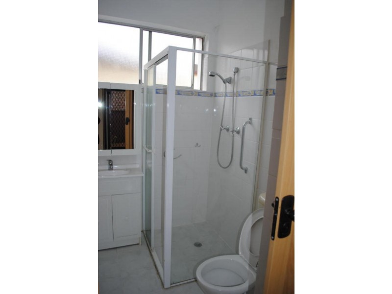 98 Taylor  St, Lakemba NSW 2195