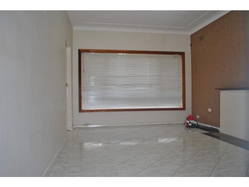 6 McClelland St, Chester Hill NSW 2162