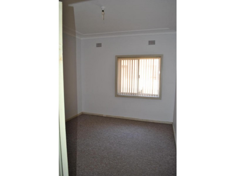 126 Chester Hill Rd, Bass Hill NSW 2197