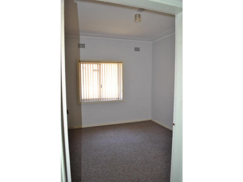 126 Chester Hill Rd, Bass Hill NSW 2197