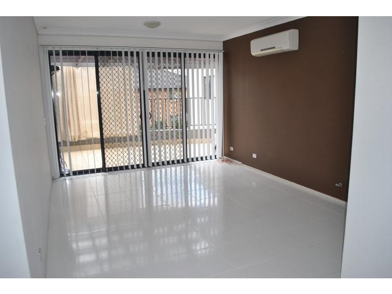 9/35-37 Lydbrook St, Westmead NSW 2145