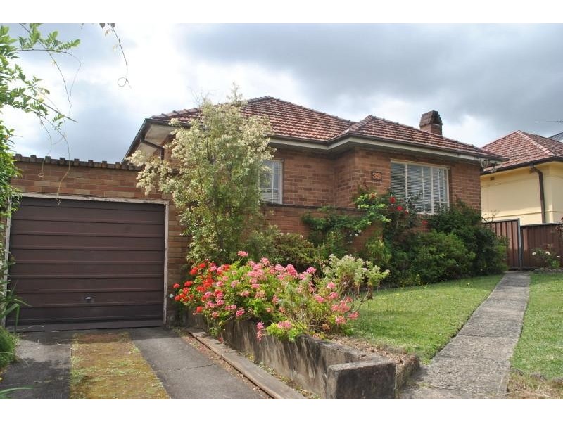 39 Worland St, Yagoona NSW 2199