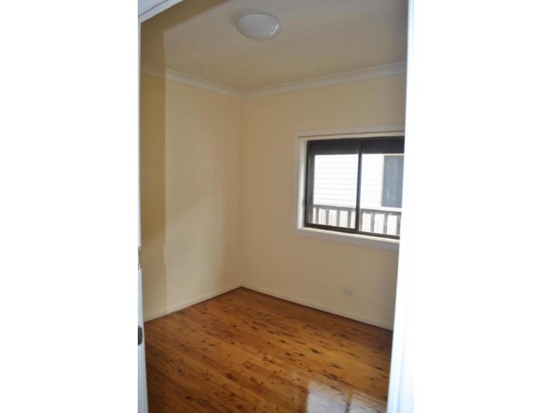 1 Albury St, Yagoona NSW 2199