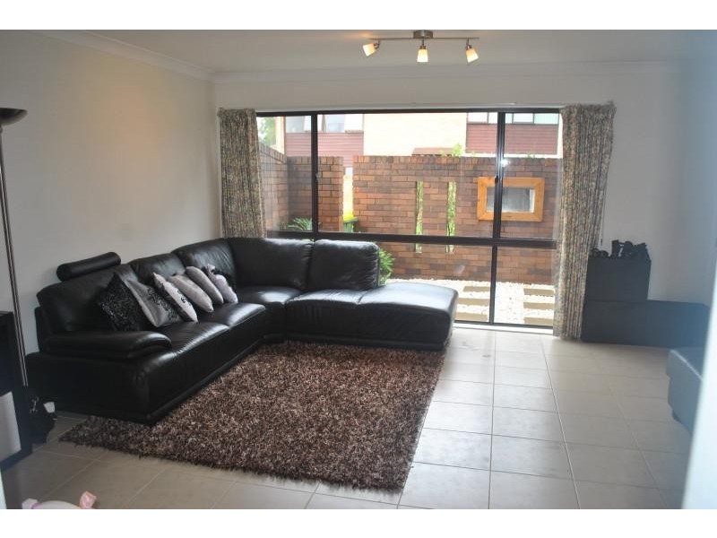 12/27-31 Campbell Hill Rd, Chester Hill NSW 2162