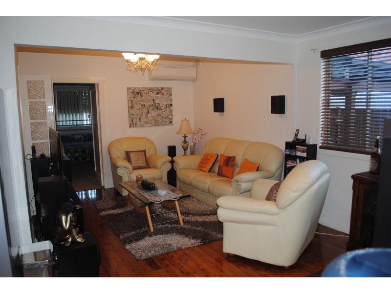 22 Grevillea  Rd, Chester Hill NSW 2162