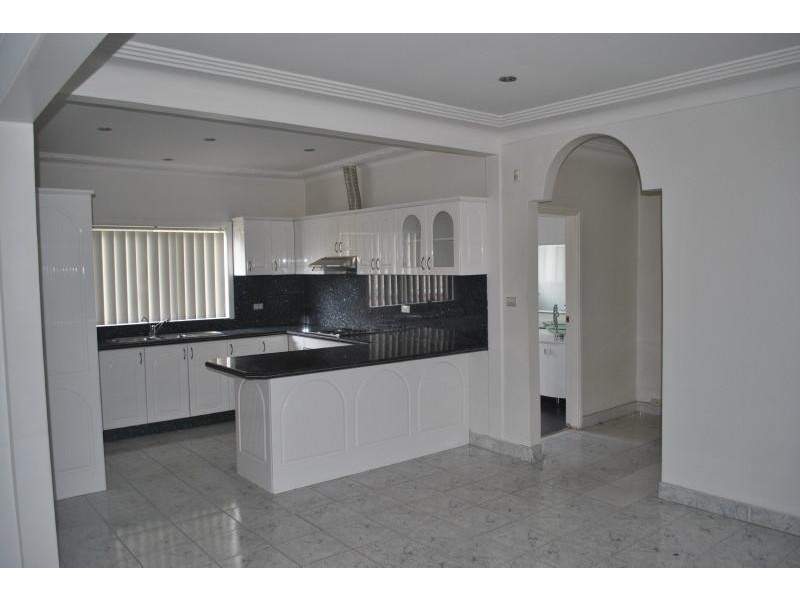 25 Doust St, Bass Hill NSW 2197