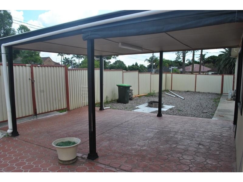 25 Doust St, Bass Hill NSW 2197