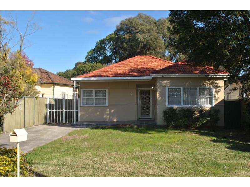 14 Wilson St, Panania NSW 2213