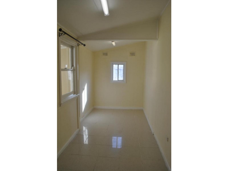 14 Wilson St, Panania NSW 2213