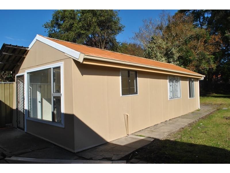 14 Wilson St, Panania NSW 2213