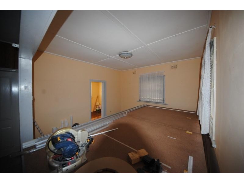 20 Esme Ave, Chester Hill NSW 2162