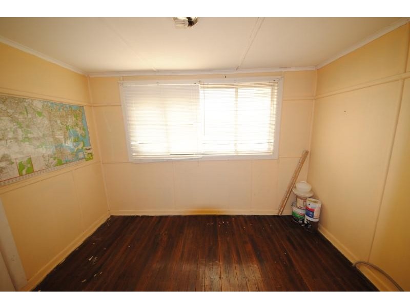 20 Esme Ave, Chester Hill NSW 2162