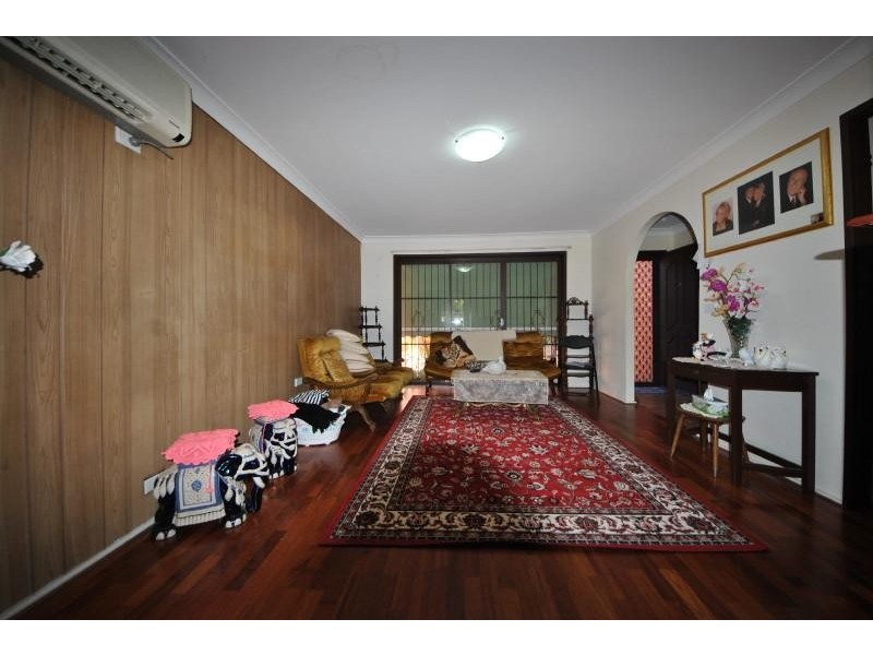 13/17-25 Campbell Hill Rd, Chester Hill NSW 2162