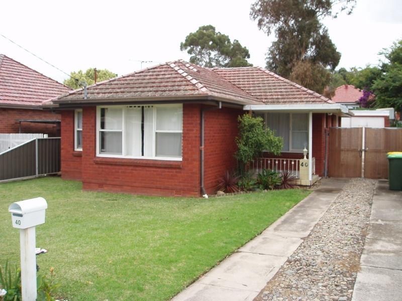 40 Jocelyn St, Chester Hill NSW 2162