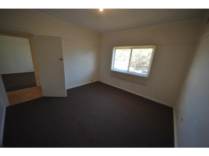 2 Larien  Cres, Birrong NSW 2143