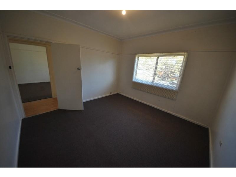2 Larien  Cres, Birrong NSW 2143