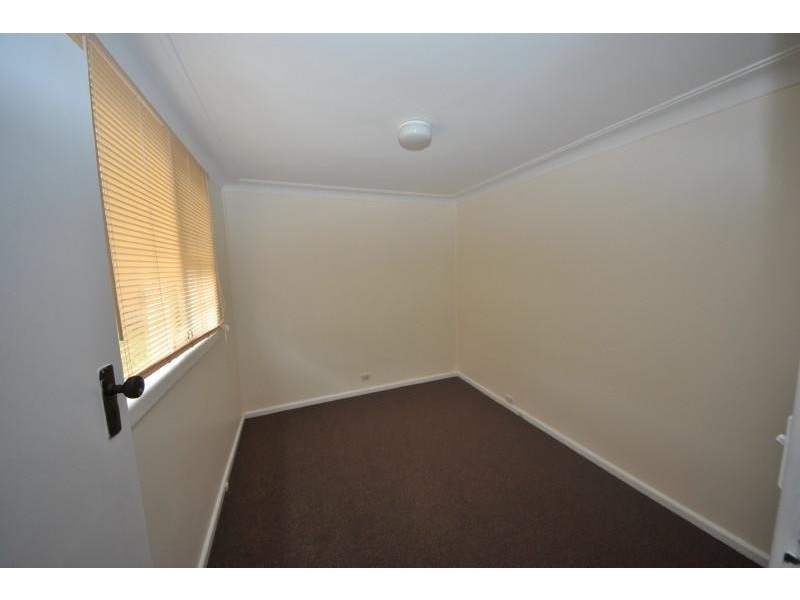 2 Larien  Cres, Birrong NSW 2143