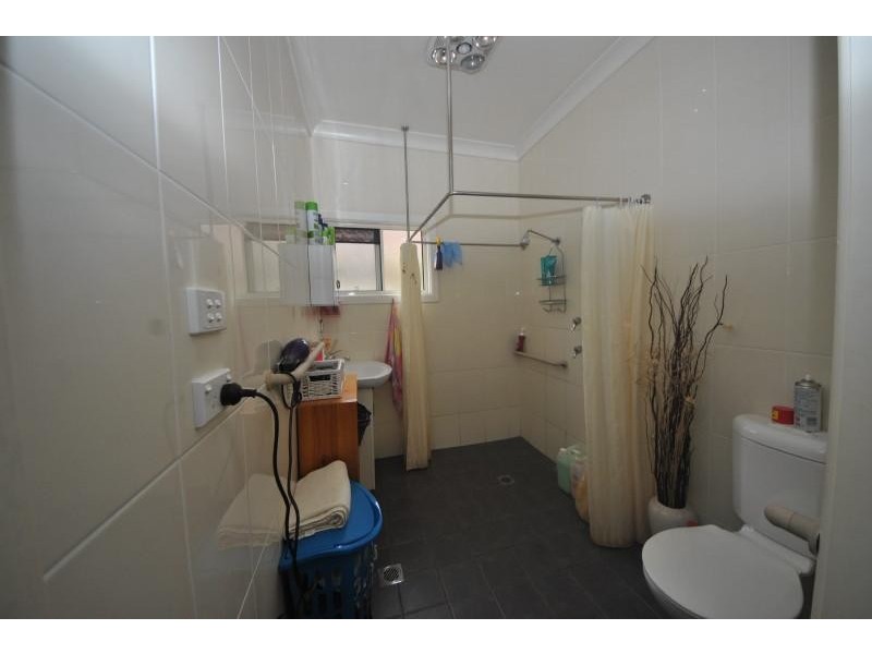 21 Royal Ave, Birrong NSW 2143