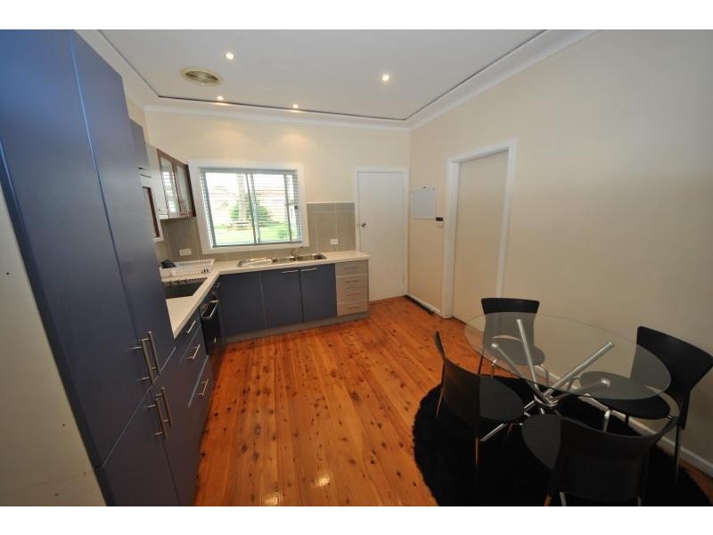 45 Chifley Ave, Sefton NSW 2162