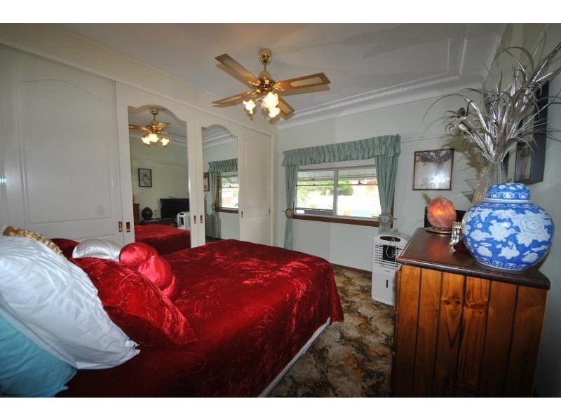 230 Rodd St, Sefton NSW 2162