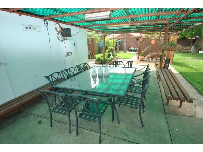 230 Rodd St, Sefton NSW 2162