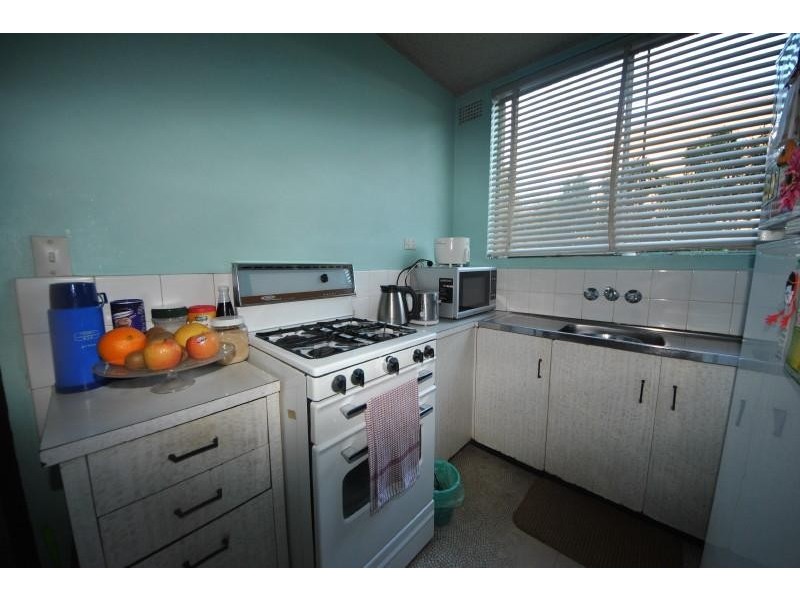 4/90 Regent  St, Regents Park NSW 2143