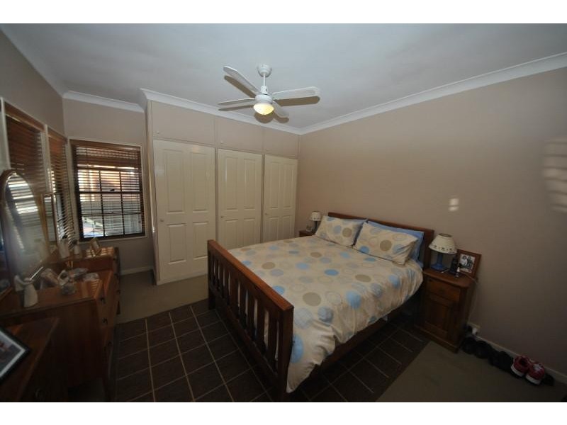 17 Rixon St, Bass Hill NSW 2197